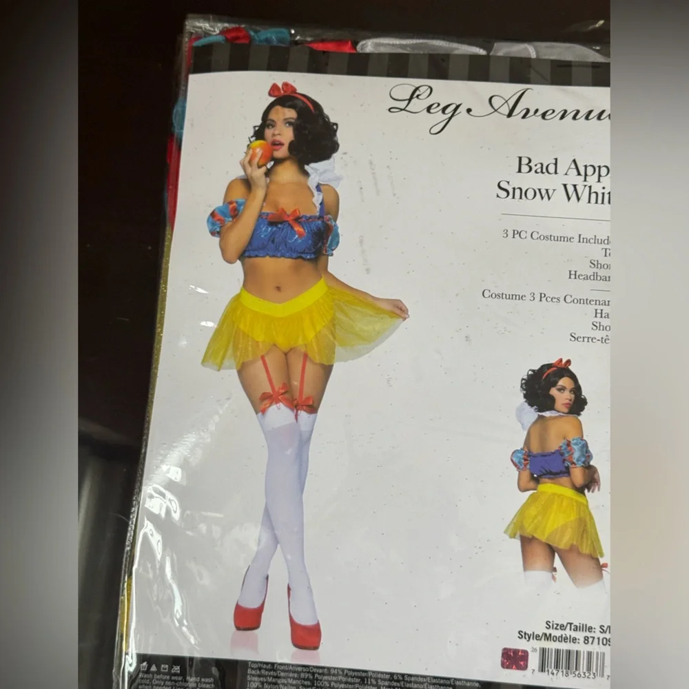 NEW Bad Apple Snow White Sexy Costume - Picture 3 of 3
